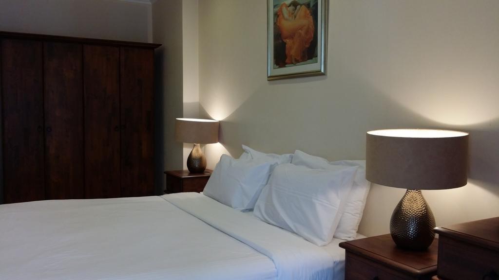 Tropical Sea View & Sunshine Villa Batu Ferringhi Room photo